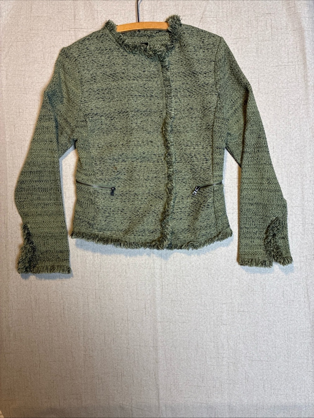 Nic+Zoe Fringed Open Front Cropped Cardigan M Olive Green Textured Tweed Artsy